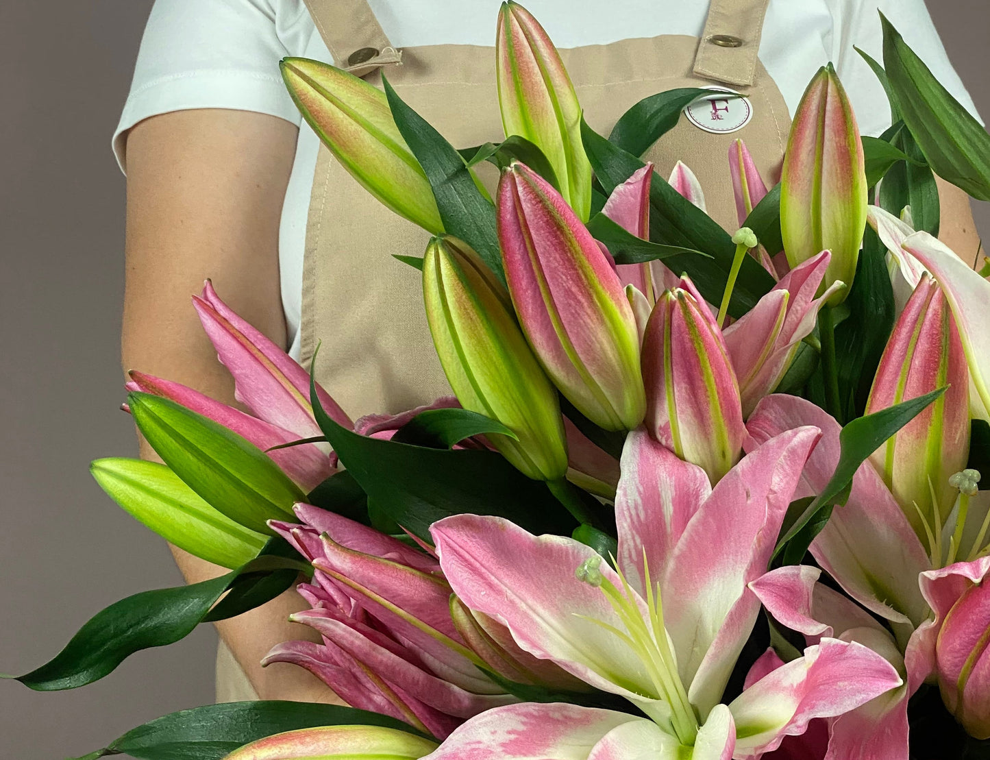 Bunch of Oriental Lily Pink